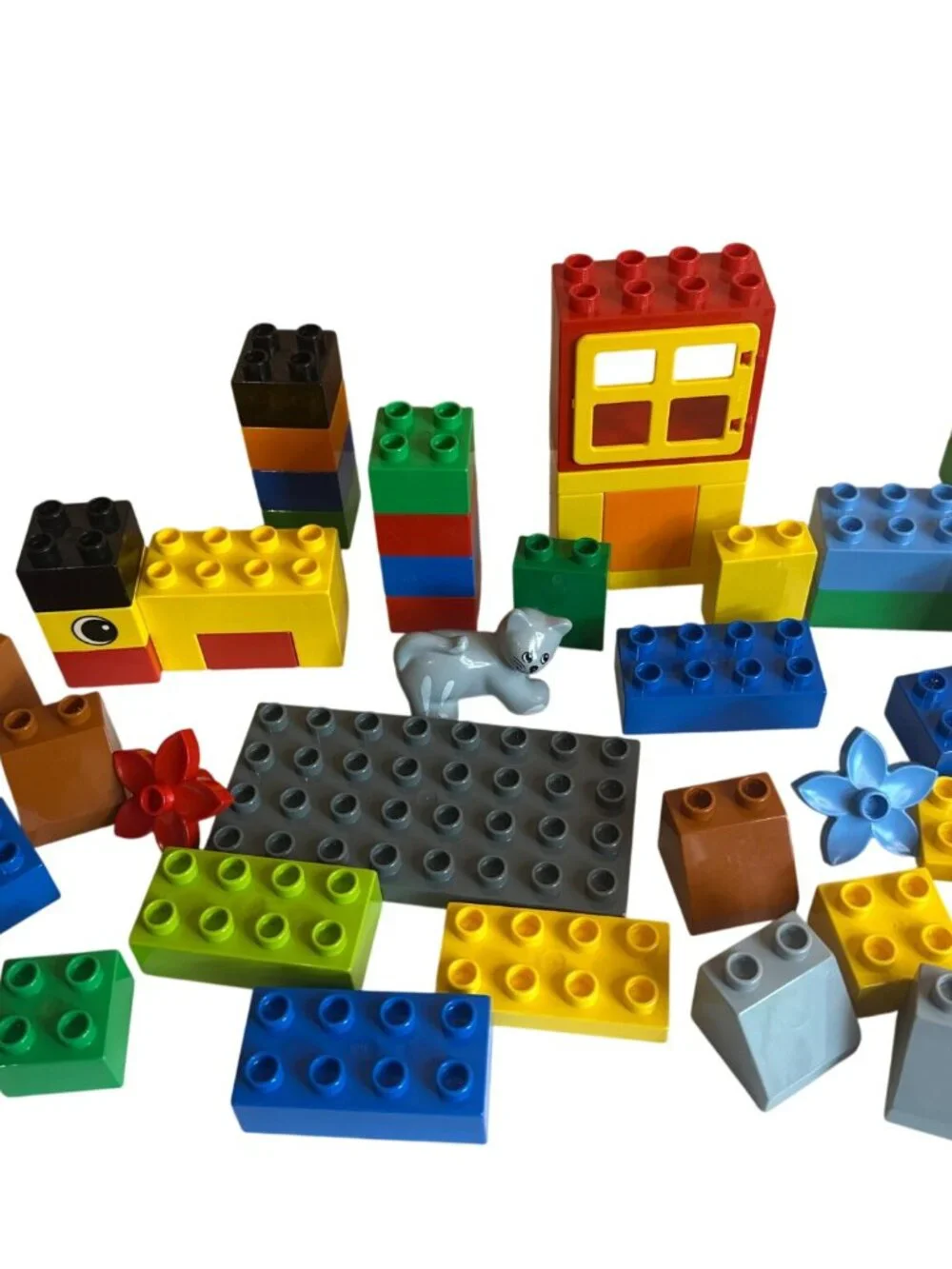 LEGO Duplo Large Lot of Building Bricks Cat Windows Baseplate Flower Etc.